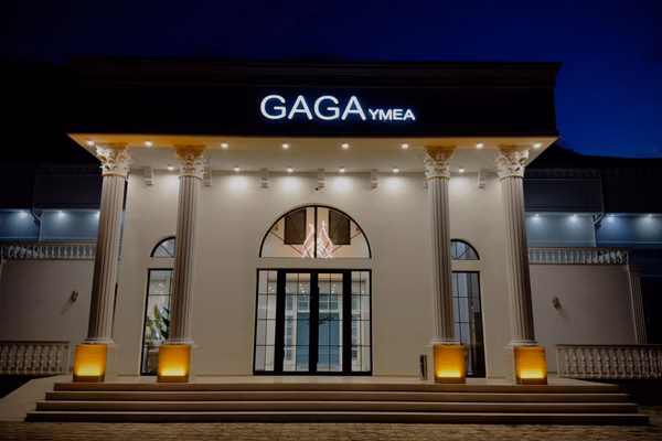 Gaga, Zhelino 1