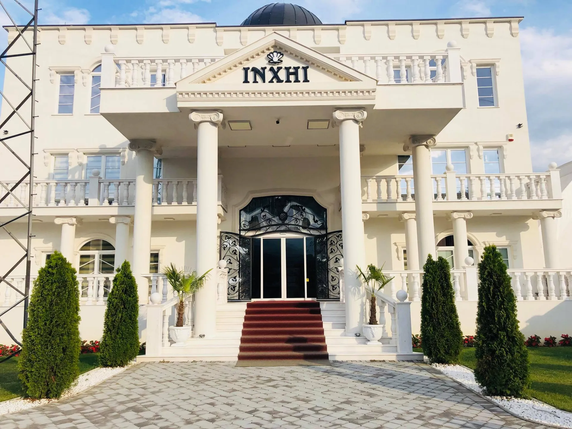 Inxhi