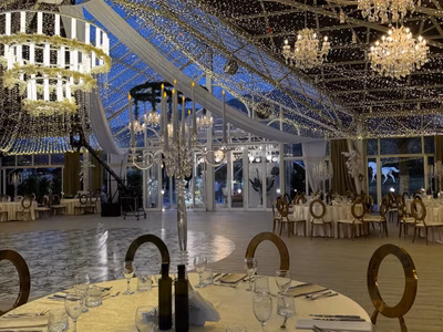 Fish House Delfin , Волковија 2