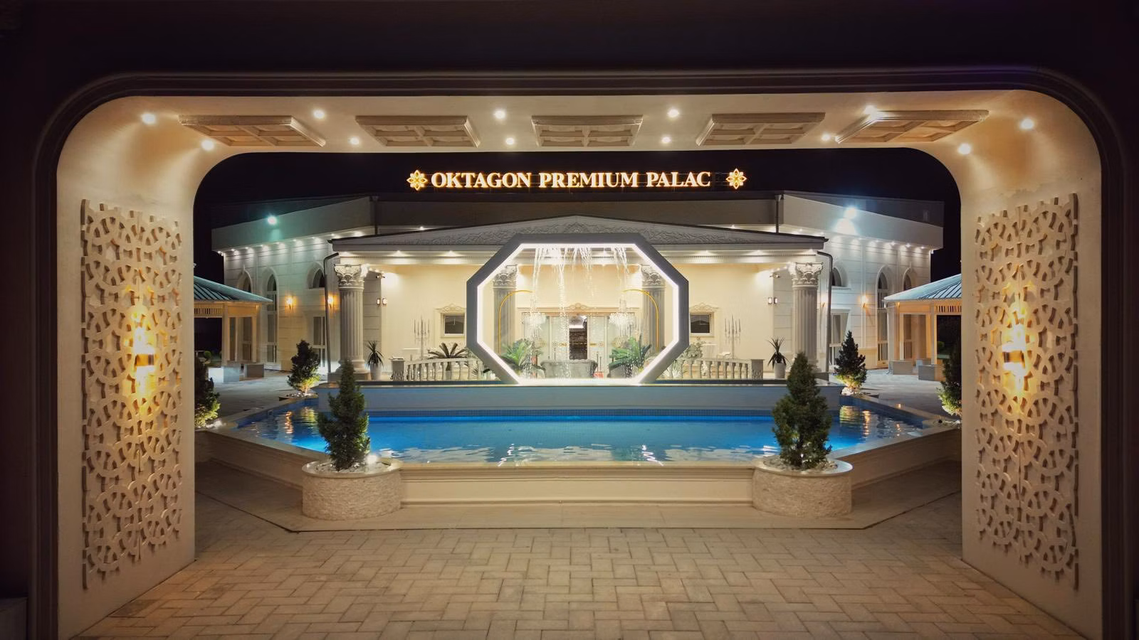 Oktagon Premium Palace 