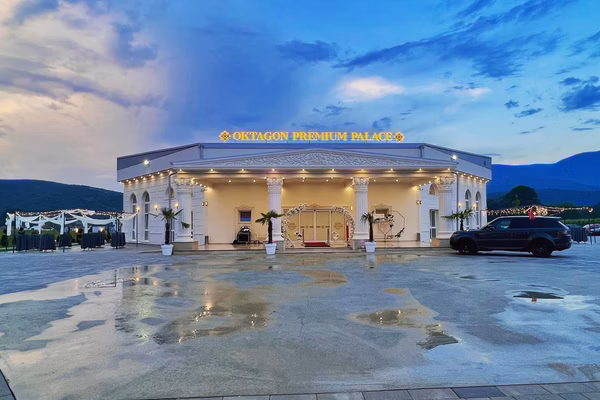 Oktagon Premium Palace , Теново 4